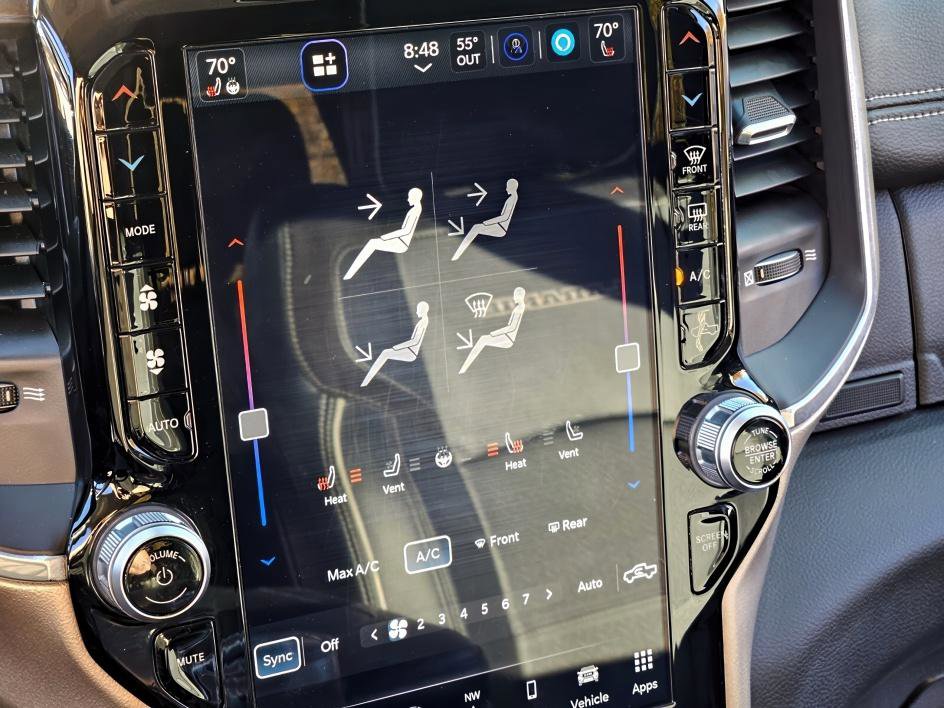 Used 2024 RAM 2500 Laramie image 22