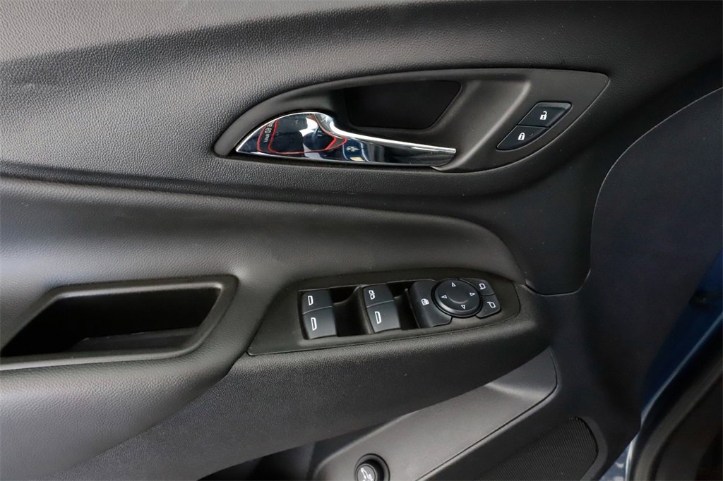 Used 2024 Chevrolet Equinox LT image 16