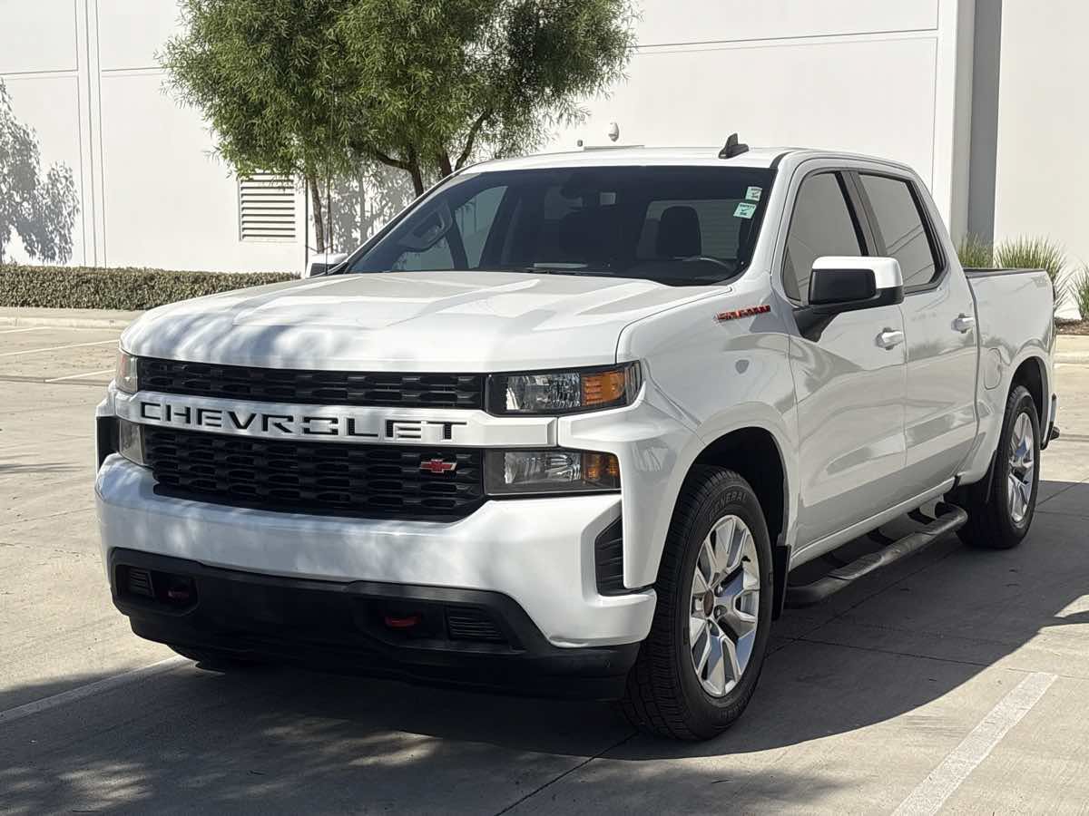 Used 2020 Chevrolet Silverado 1500 Custom w/ Custom Value Package RWD image 7