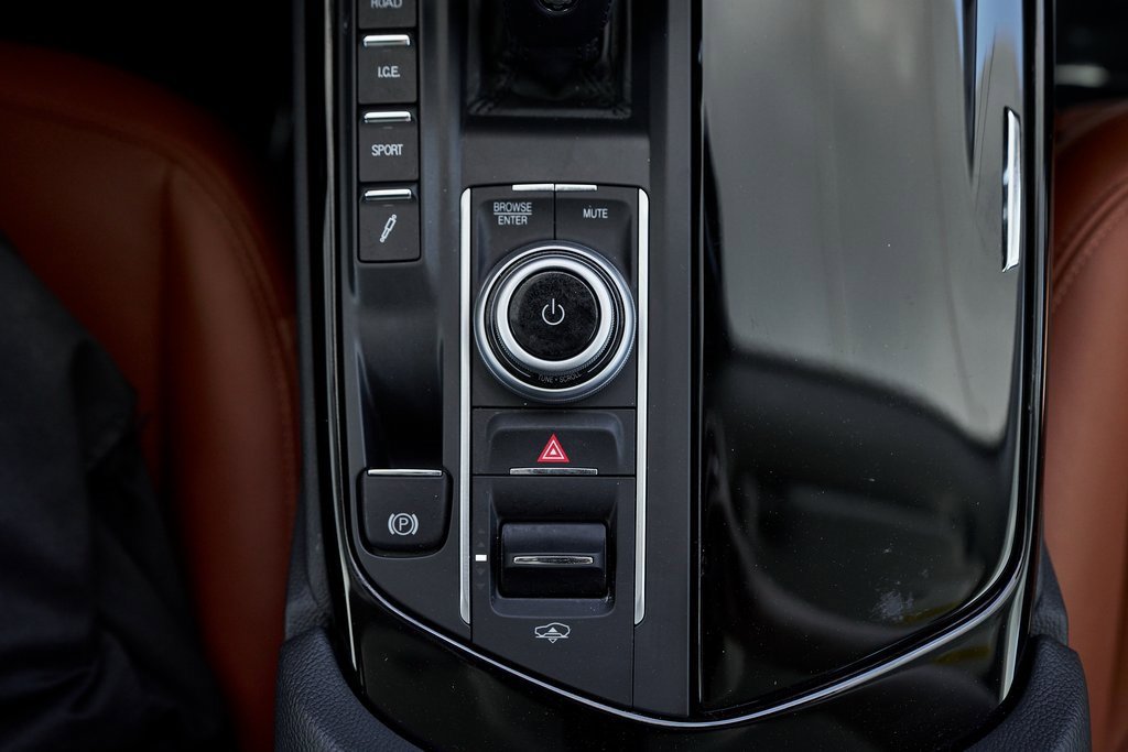 Used 2022 Maserati Levante GT image 42