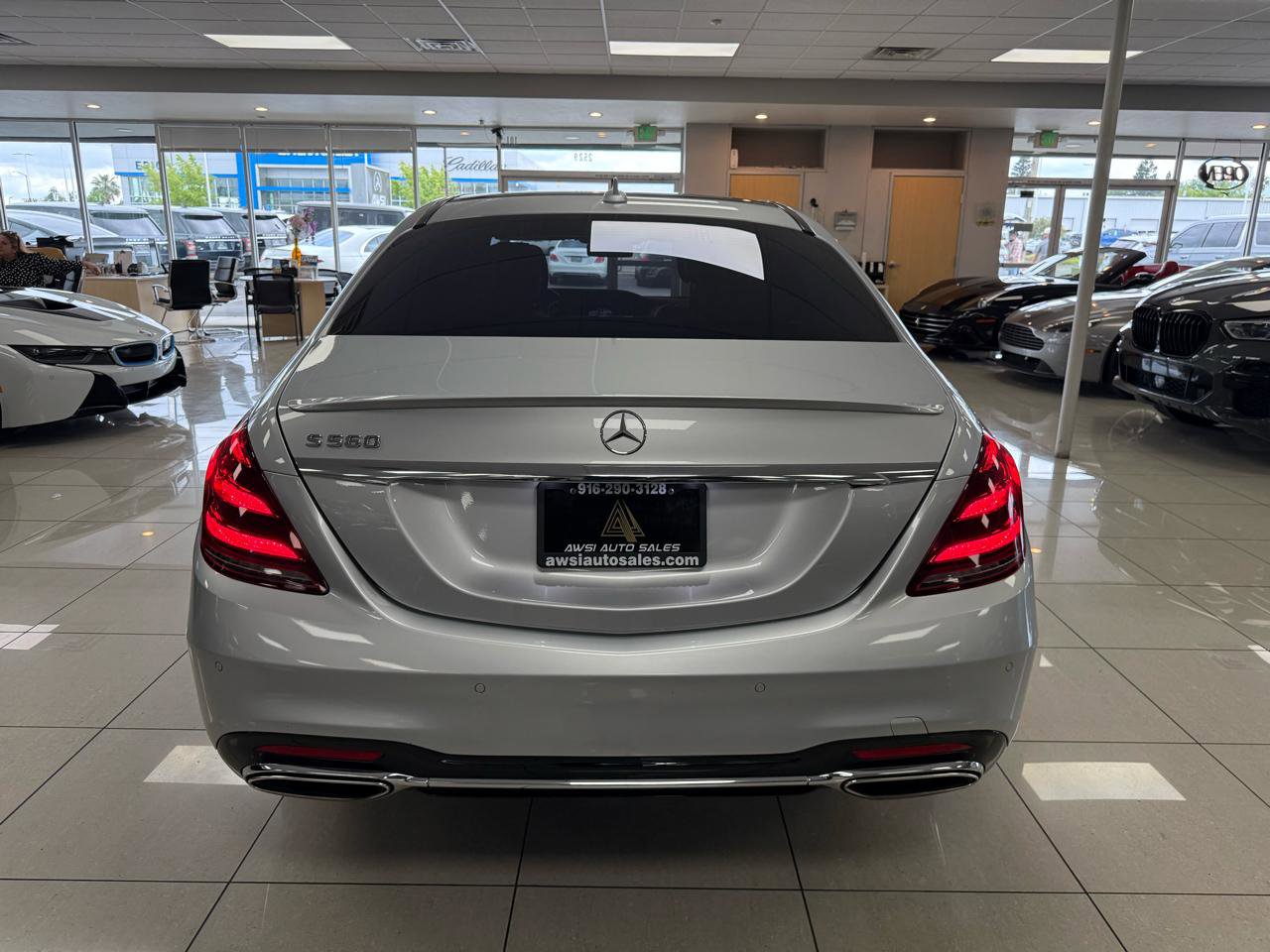 Used 2019 Mercedes-Benz S 560 Sedan image 5