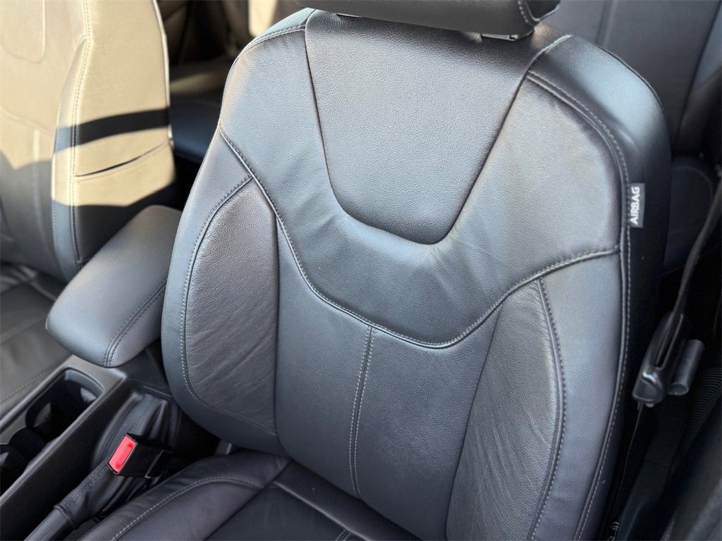 Used 2015 Ford Focus SE w/ Equipment Group 201A image 16