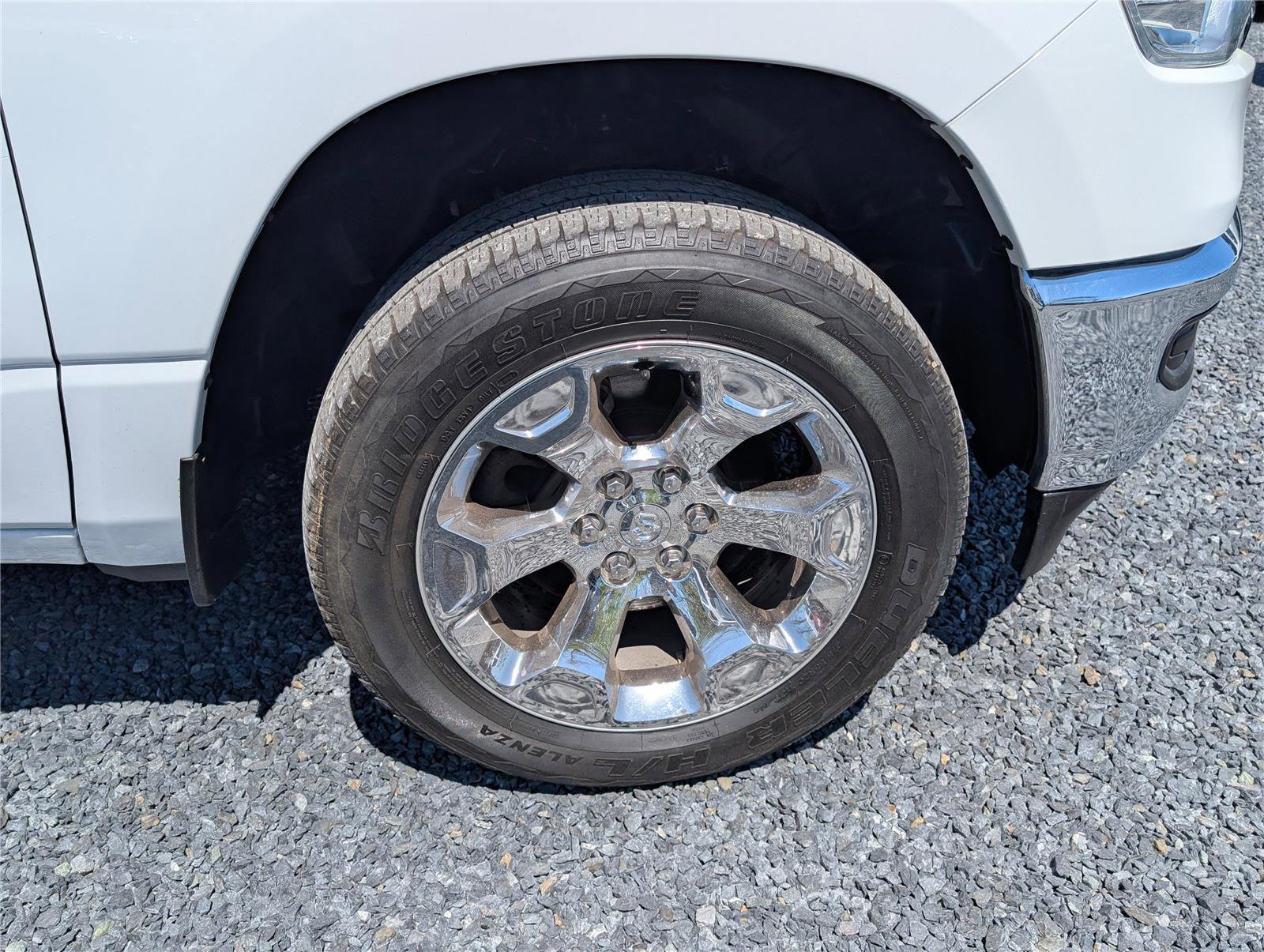 Used 2022 RAM 1500 Big Horn AWD/4WD image 9