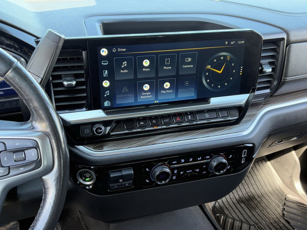 Used 2022 Chevrolet Silverado 1500 LT w/ Z71 Off-Road Package image 21