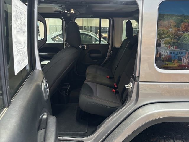 Used 2021 Jeep Wrangler Unlimited Rubicon image 38