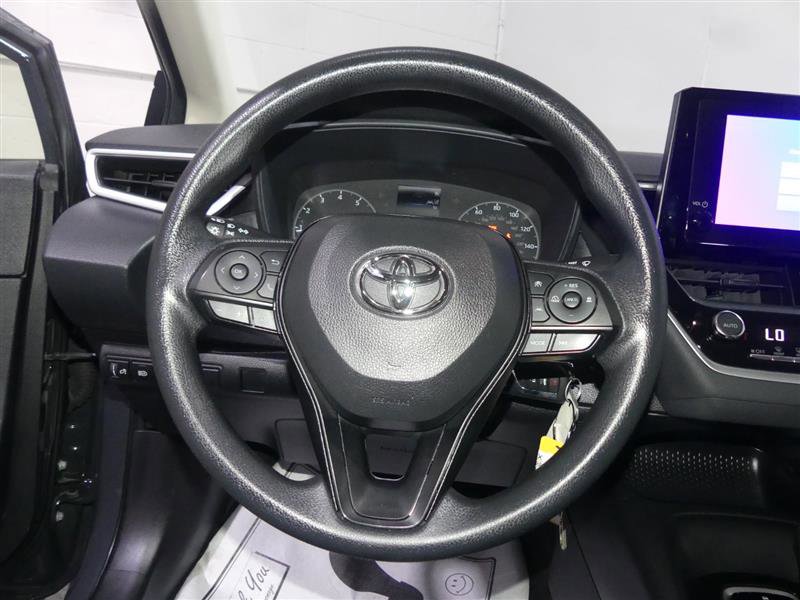 Used 2023 Toyota Corolla LE w/ Carpet Mat Package (TMS) image 29