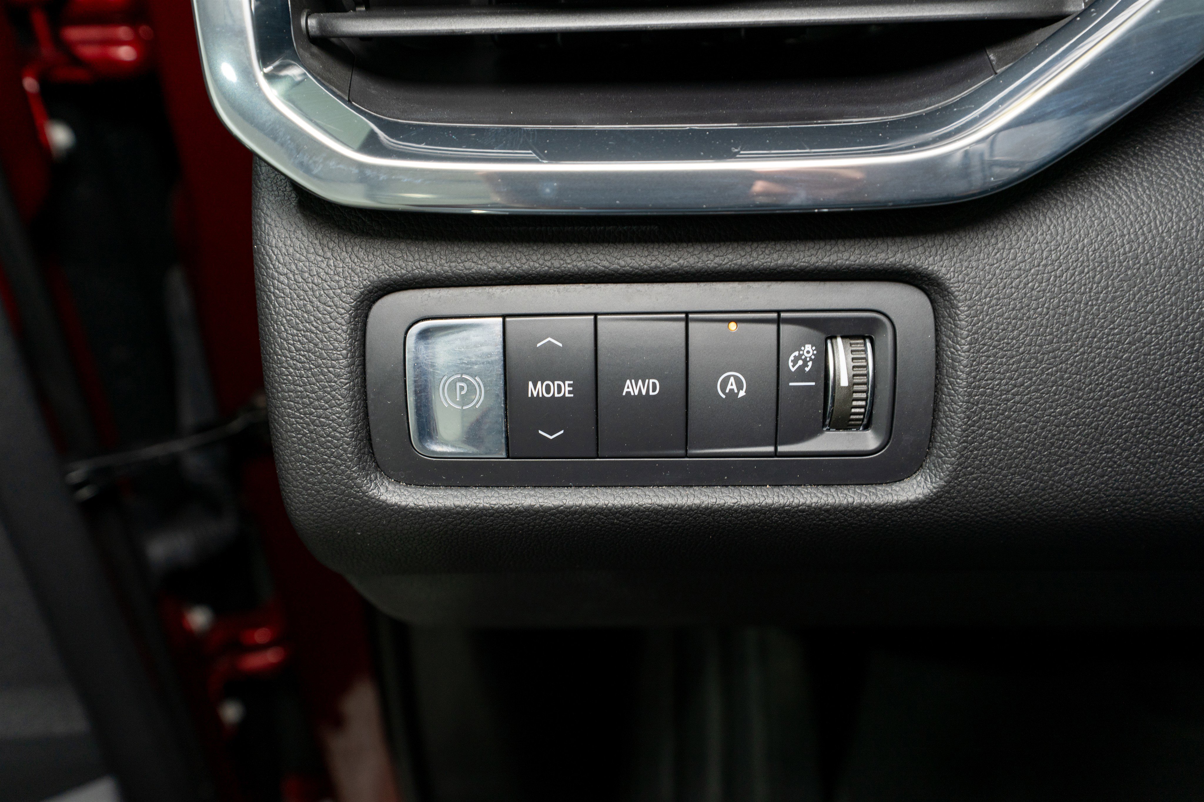 Used 2024 GMC Acadia Denali w/ Super Cruise Package image 31