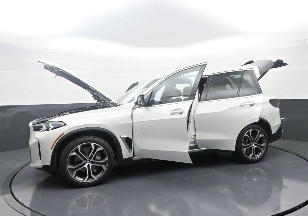 New 2026 BMW X5 xDrive40i AWD/4WD image 41