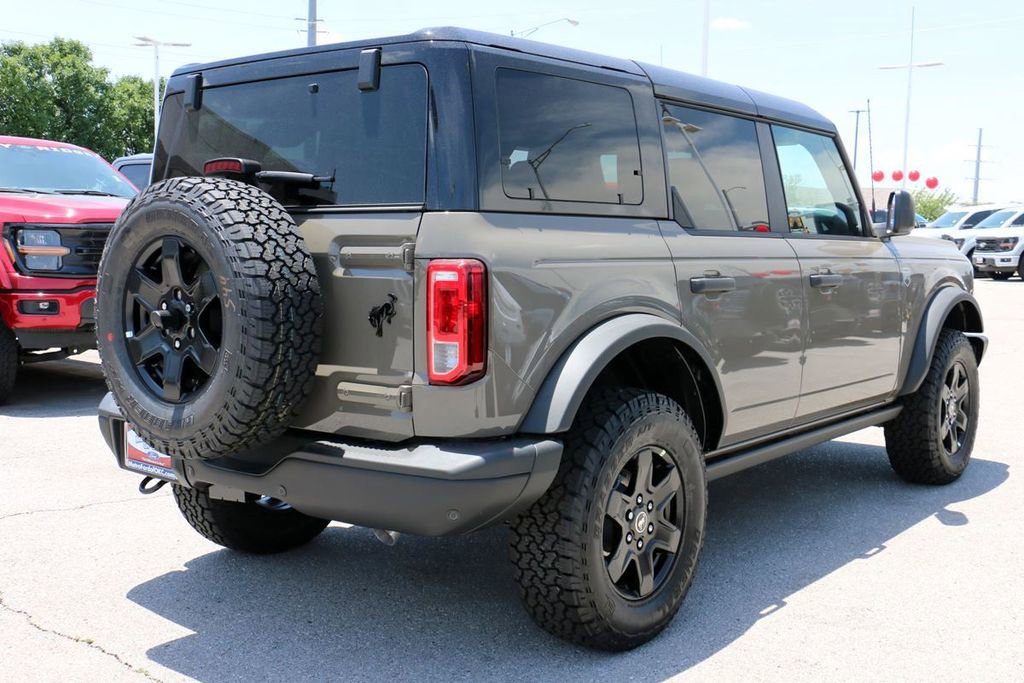 New 2025 Ford Bronco Big Bend w/ Black Diamond Package image 5