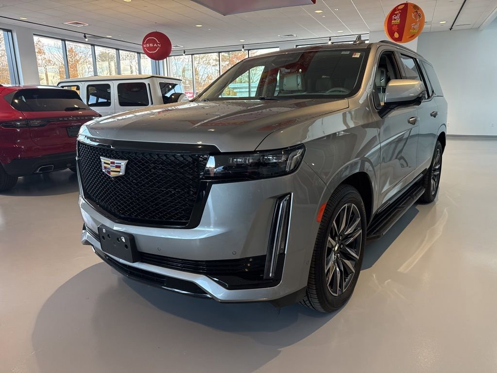 Used 2023 Cadillac Escalade Sport Platinum image 2