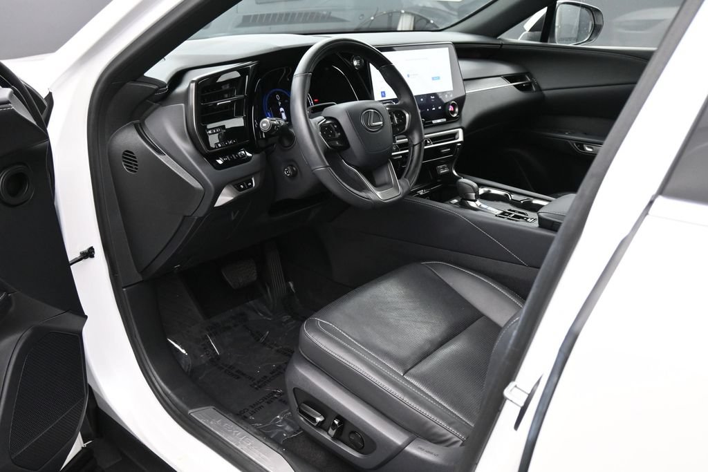Used 2024 Lexus RX 350 Premium Plus w/ Convenience Package FWD image 2