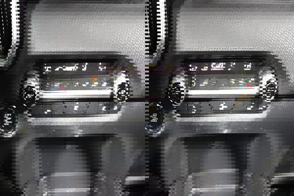 Used 2023 MAZDA CX-50 2.5 S w/ Convenience Package image 10