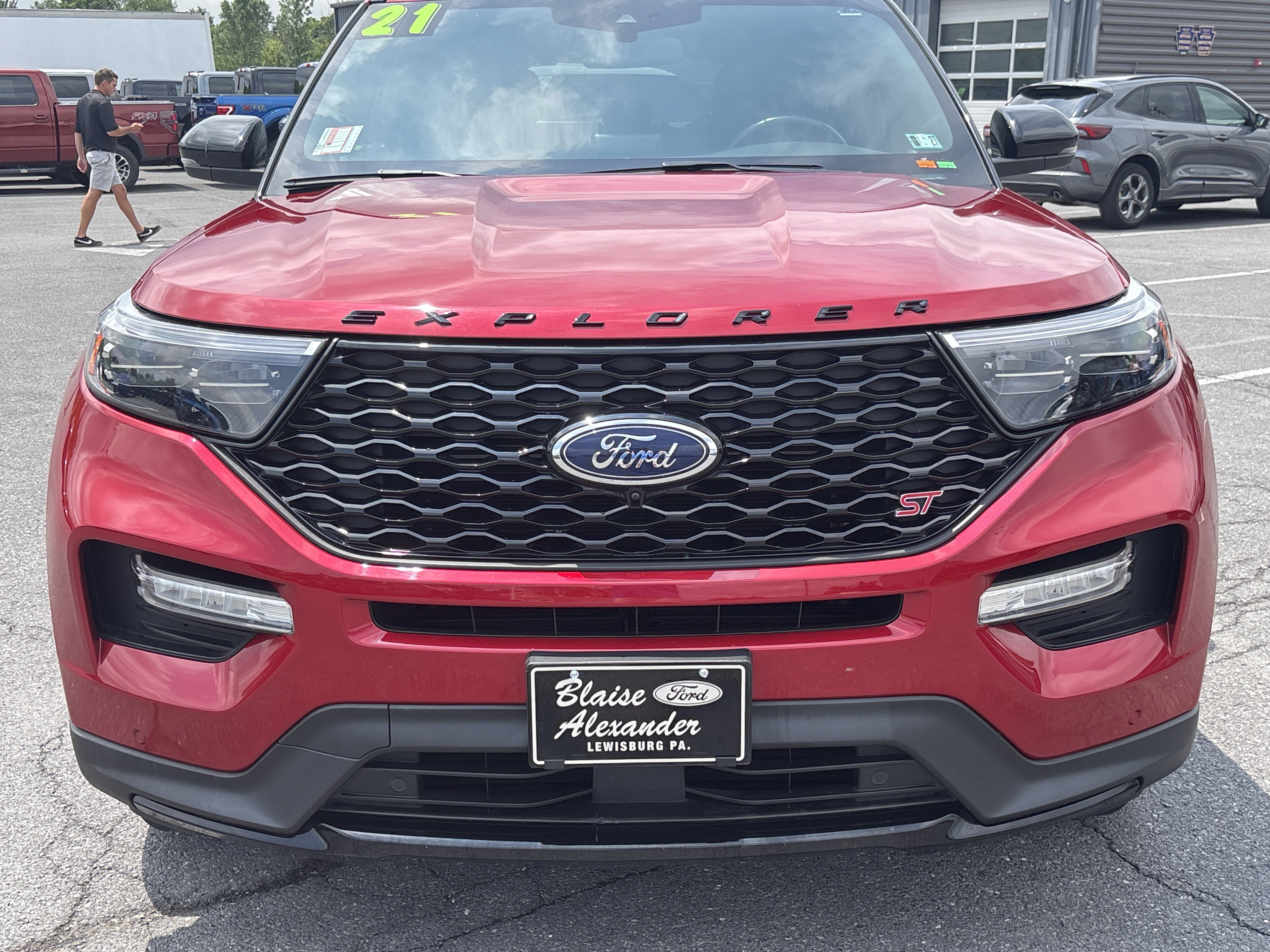 Used 2021 Ford Explorer ST w/ Equipment Group 401A AWD/4WD image 14