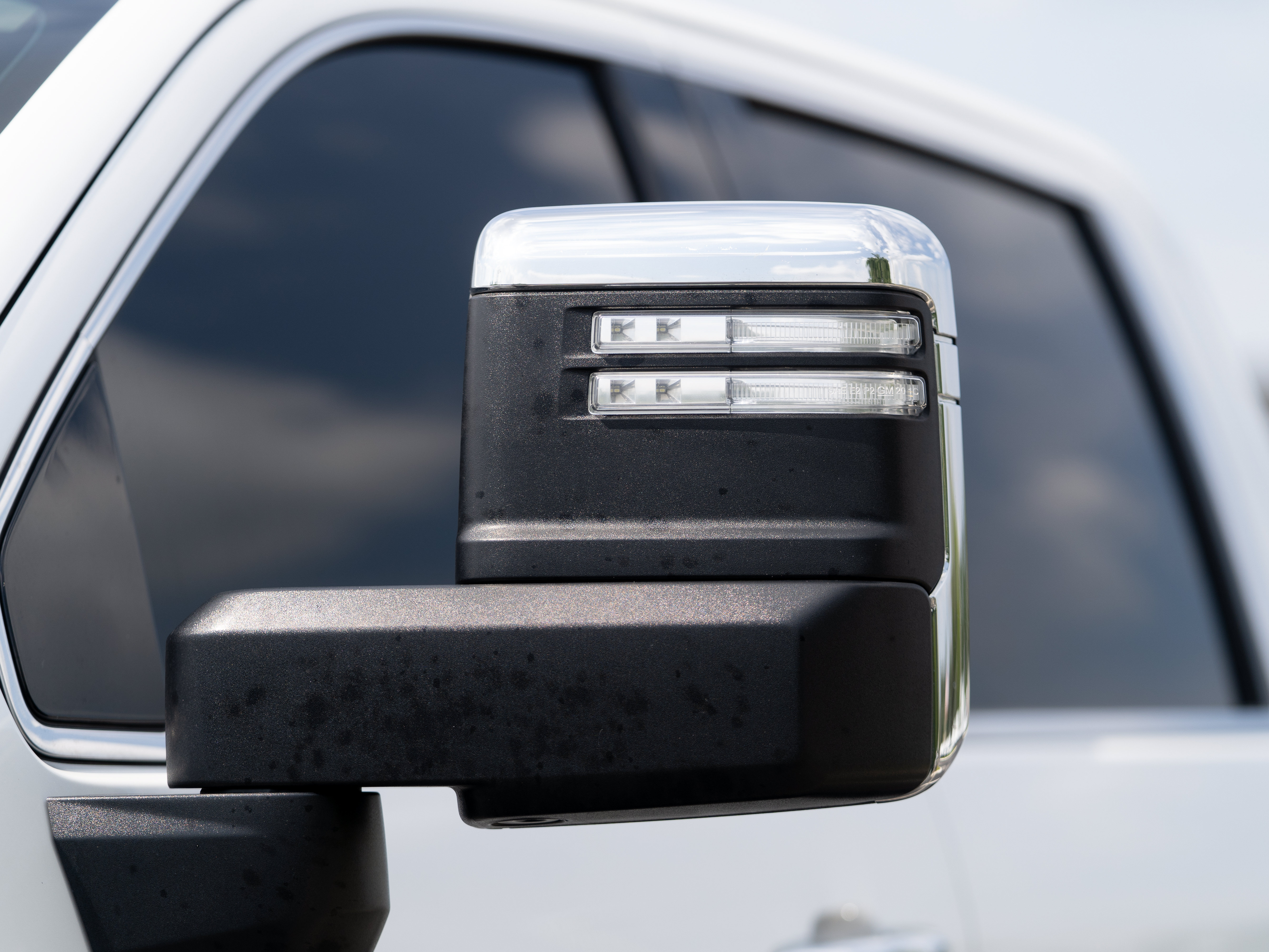 Used 2024 GMC Sierra 3500 Denali Ultimate AWD/4WD image 38