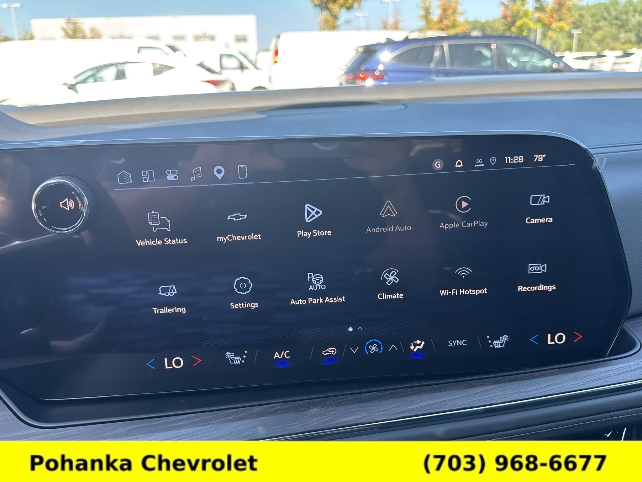 New 2026 Chevrolet Suburban Z71 w/ Z71 Off-Road Package AWD/4WD image 19
