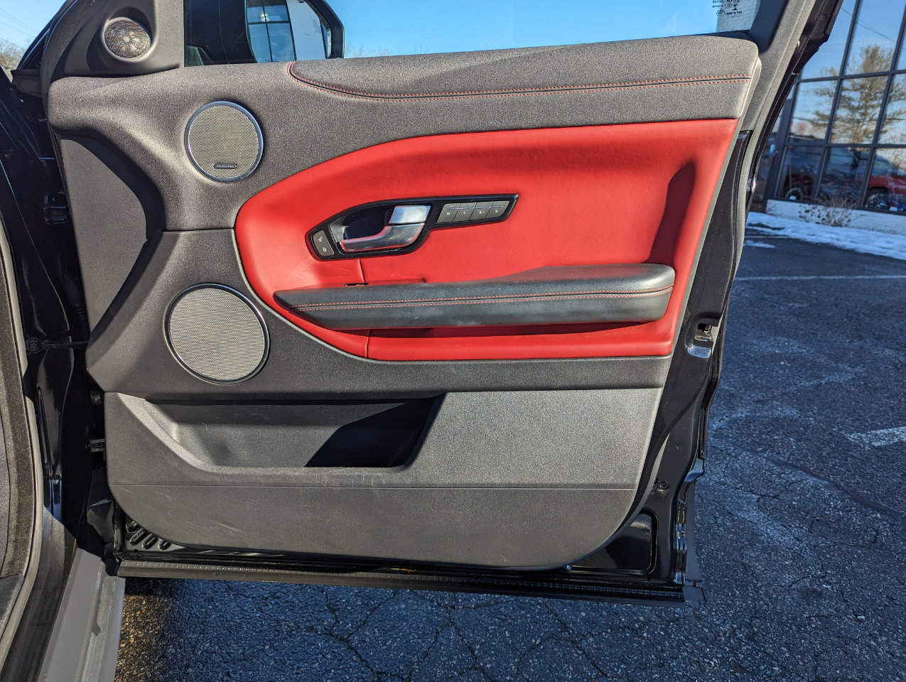 Used 2017 Land Rover Range Rover Evoque HSE Dynamic image 27