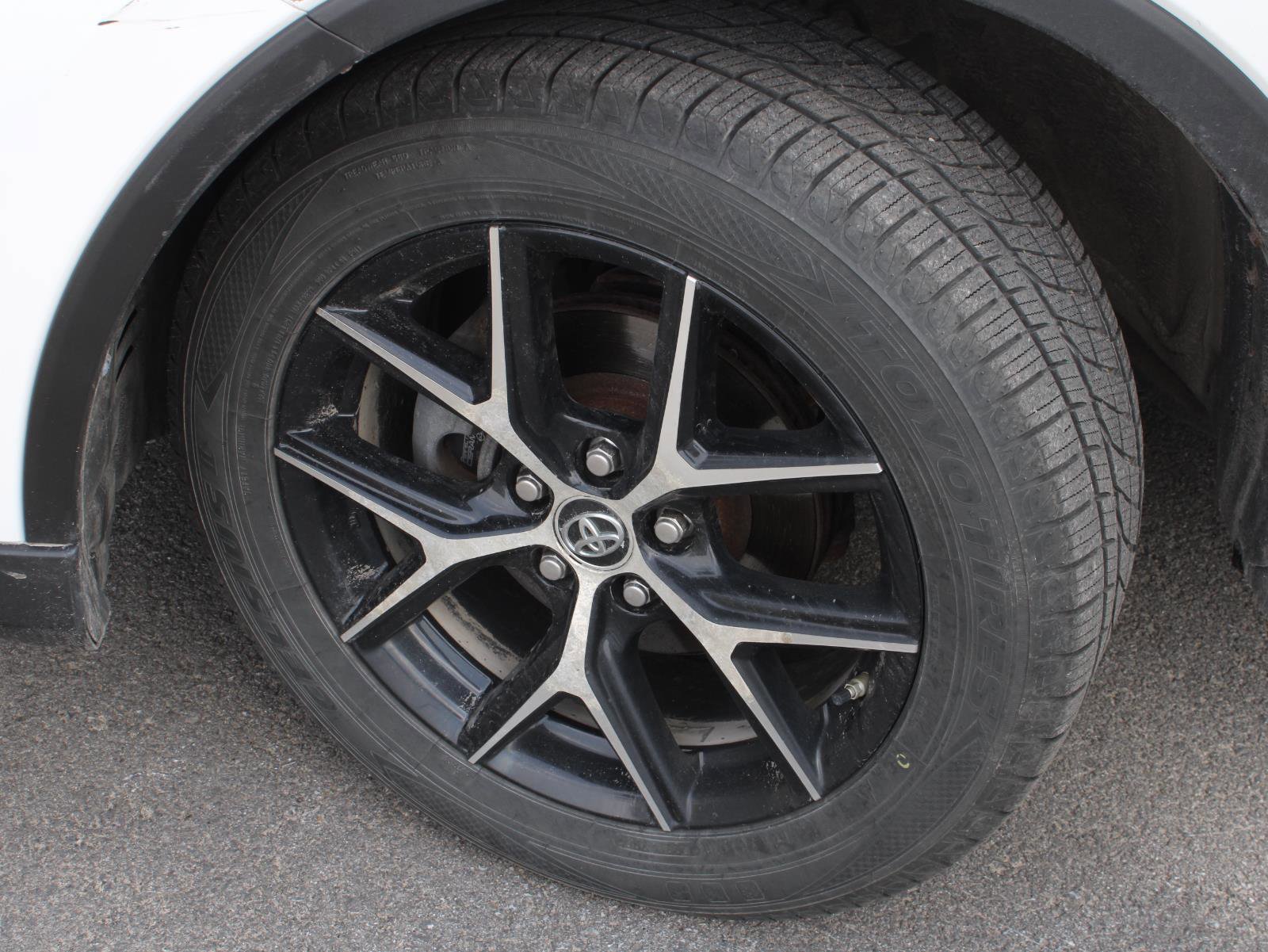 Used 2016 Toyota RAV4 SE AWD/4WD image 22