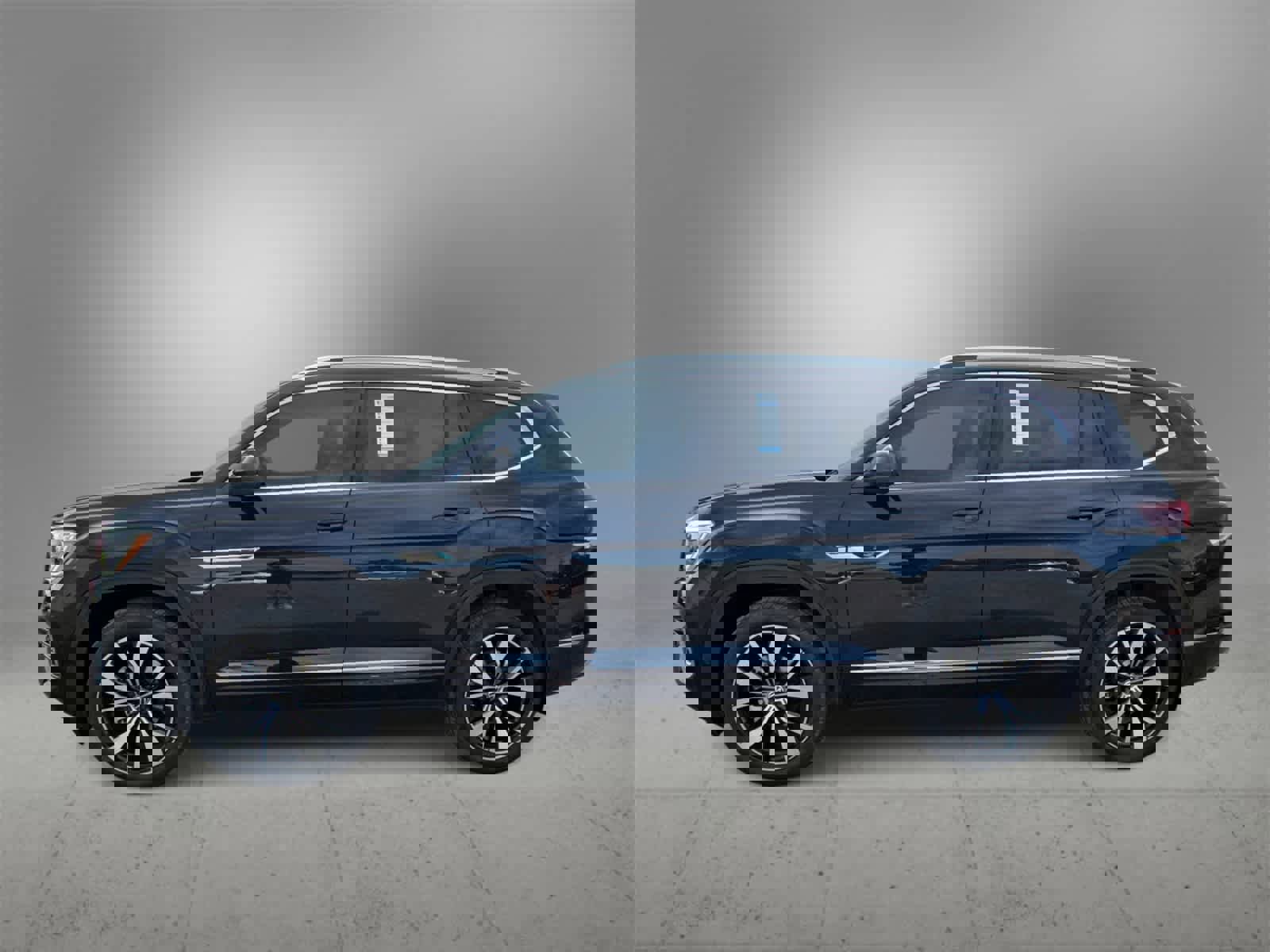 New 2026 Volkswagen Atlas SEL Premium R-Line image 5