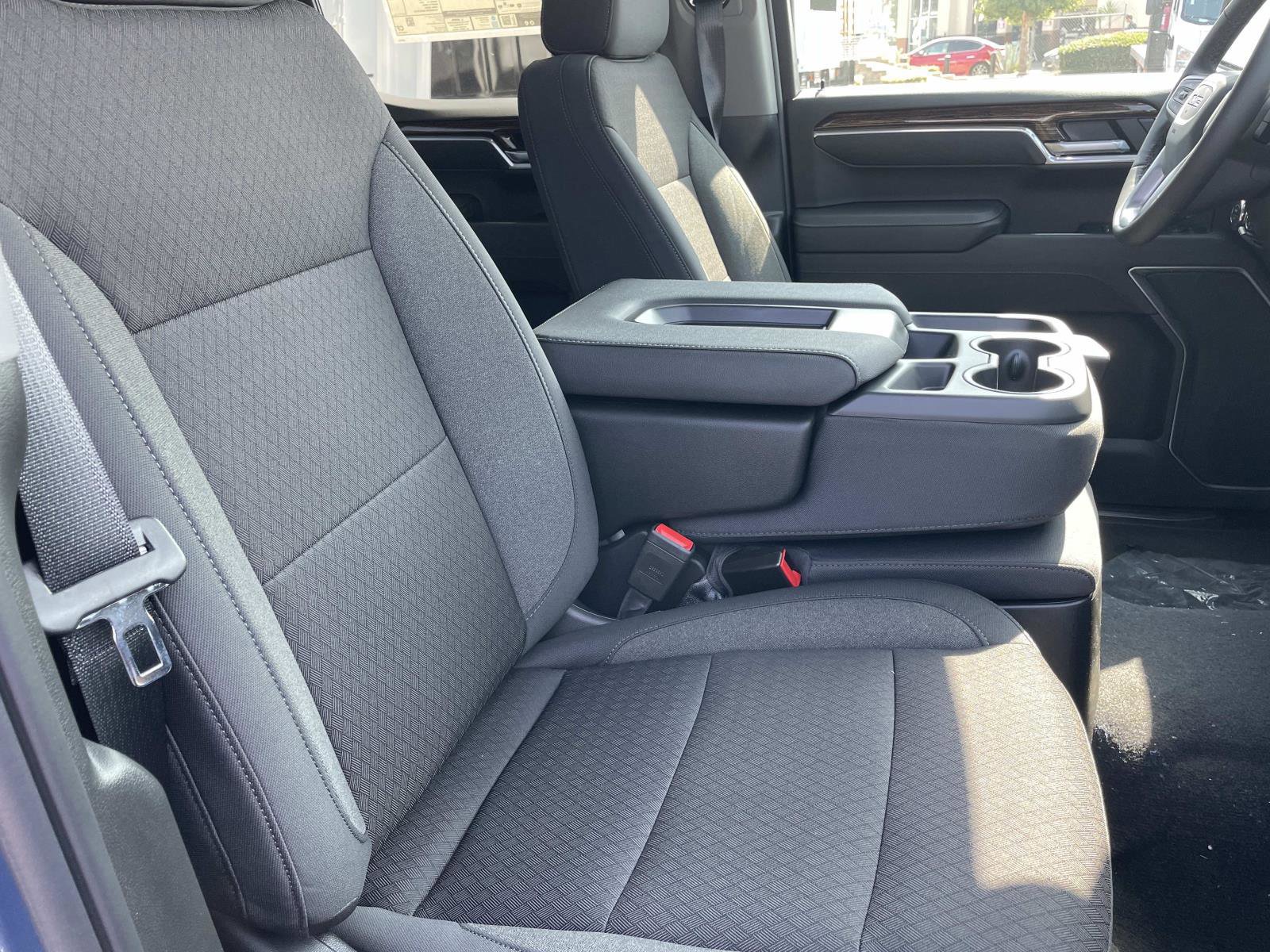 New 2026 GMC Sierra 1500 Elevation image 28