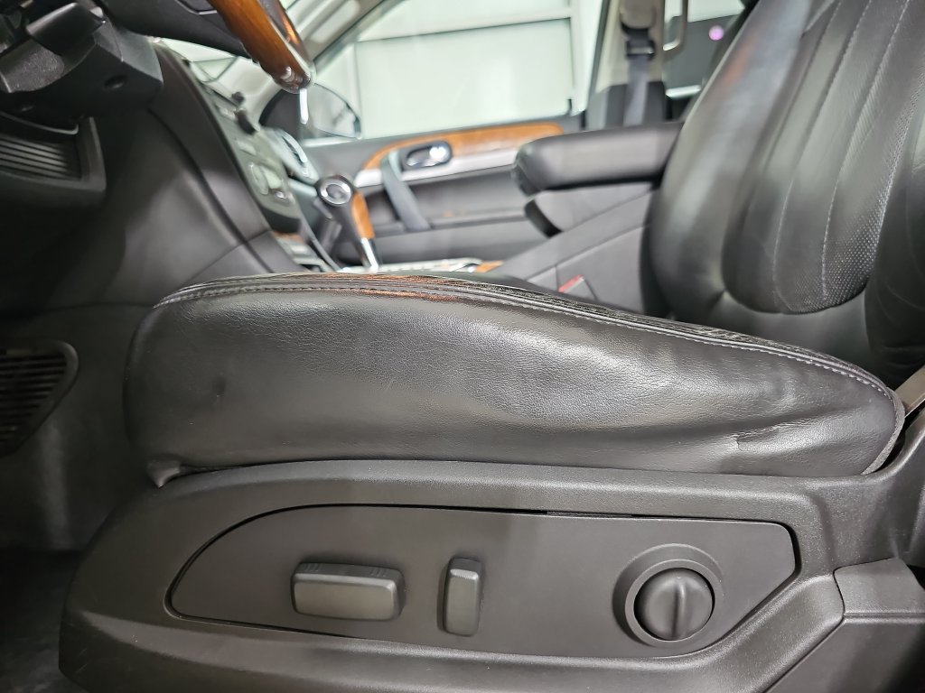 Used 2012 Buick Enclave Leather w/ Trailering Provision Package FWD image 35