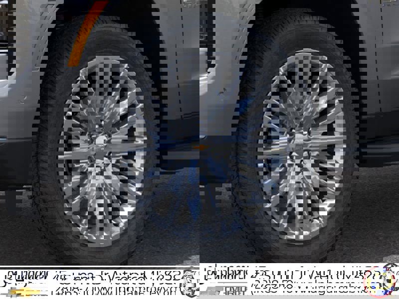 New 2026 Chevrolet Suburban Premier w/ Sun And Tow Package image 10