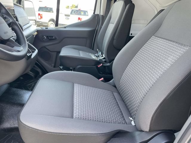 New 2026 Ford Transit 150 Low Roof RWD image 17