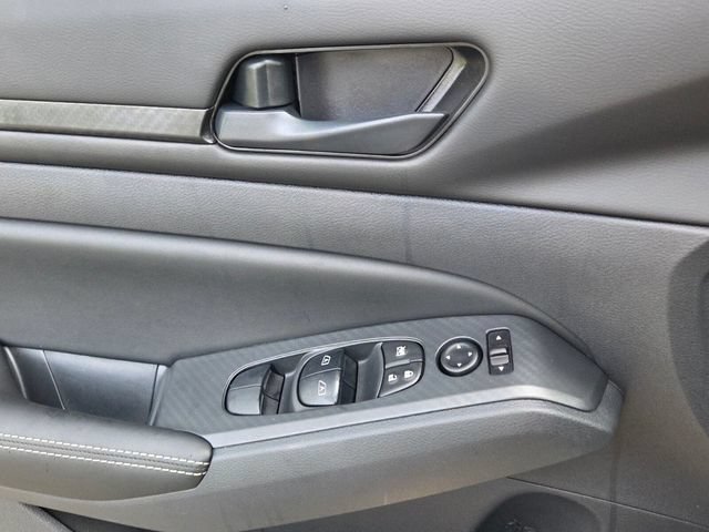 New 2026 Nissan Altima 2.5 SV w/ SV Special Edition Package FWD image 28