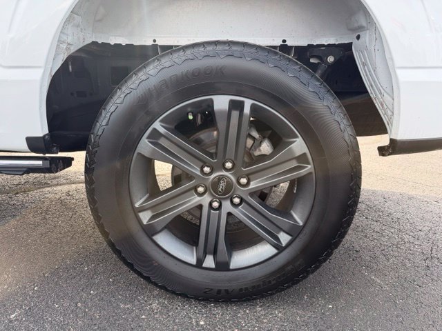 Used 2023 Ford F150 Lariat w/ Equipment Group 502A High AWD/4WD image 18
