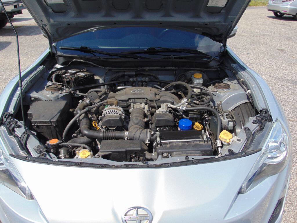 Used 2013 Scion FR-S 10 Series image 10