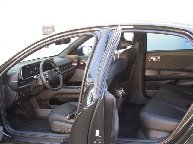 Used 2024 Hyundai Ioniq 6 SEL RWD image 13