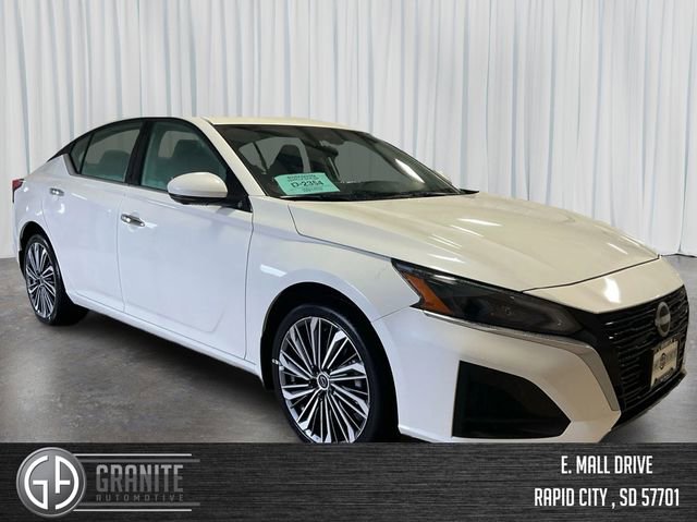 New 2025 Nissan Altima 2.5 SL image 3