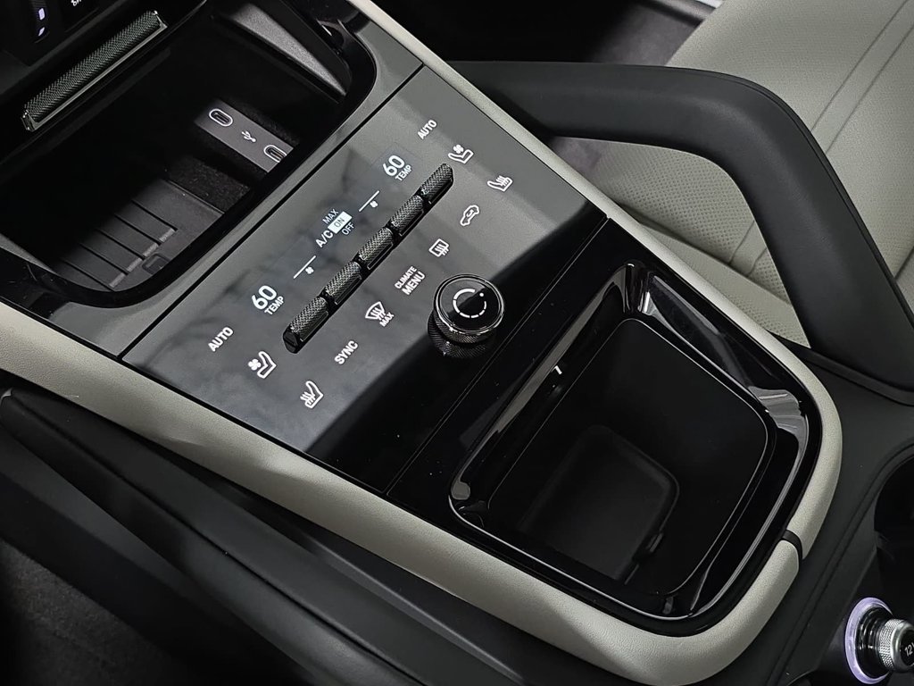 New 2026 Porsche Cayenne S AWD/4WD image 20