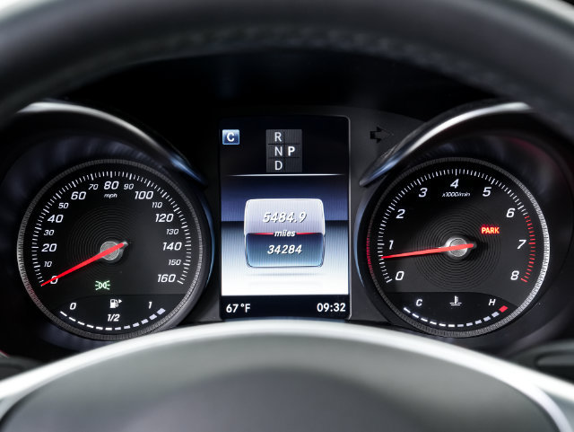 Used 2019 Mercedes-Benz GLC 300 4MATIC image 14