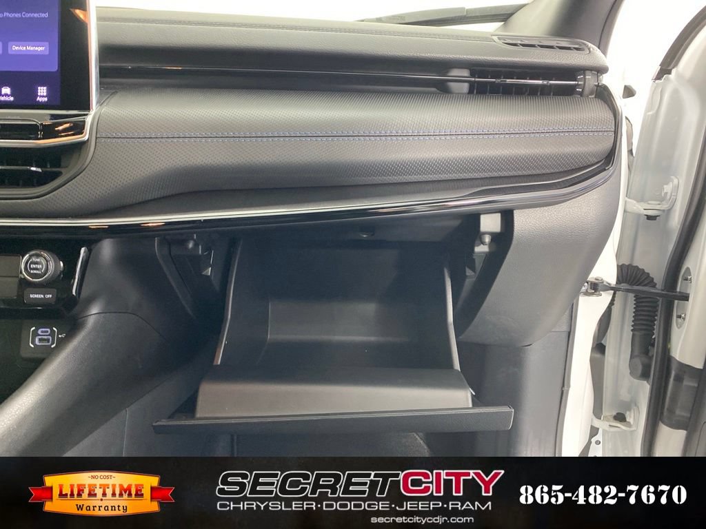 New 2026 Jeep Compass Latitude AWD/4WD image 30
