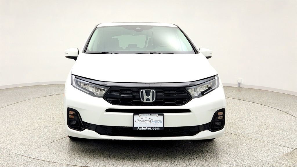 Used 2026 Honda Odyssey Elite image 2