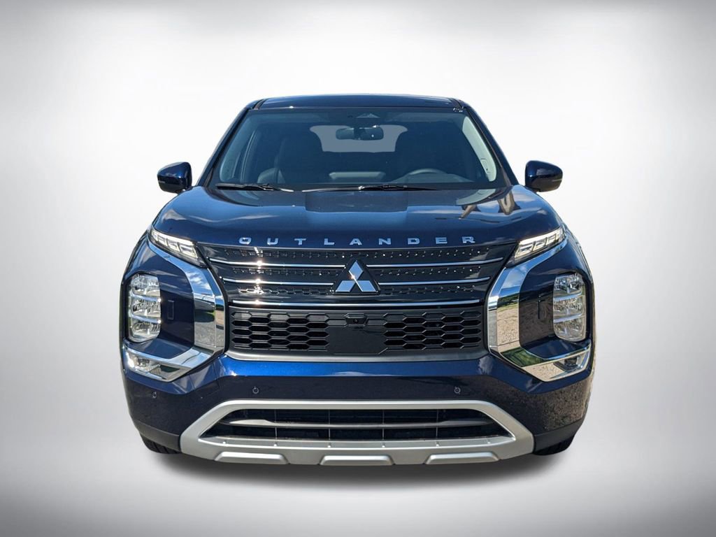 New 2025 Mitsubishi Outlander SE image 9