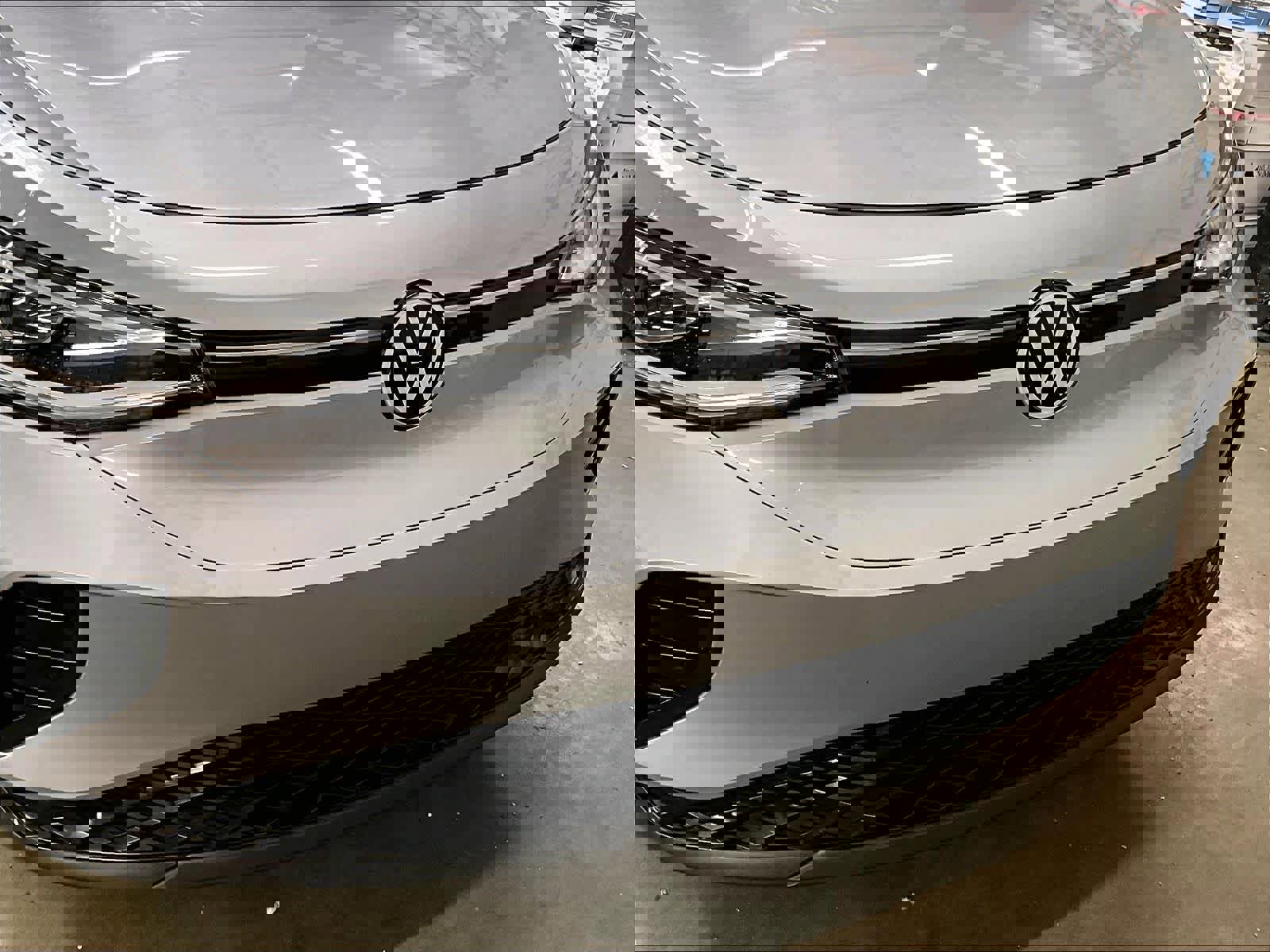 Used 2023 Volkswagen ID.4 Pro S image 33