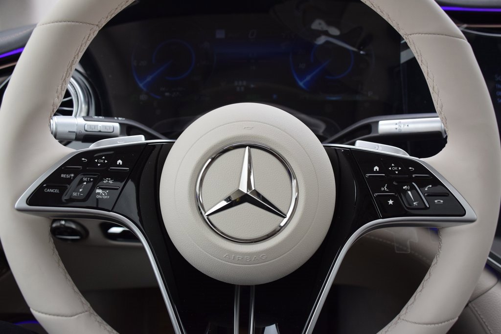 New 2026 Mercedes-Benz EQS 400 4MATIC SUV image 21