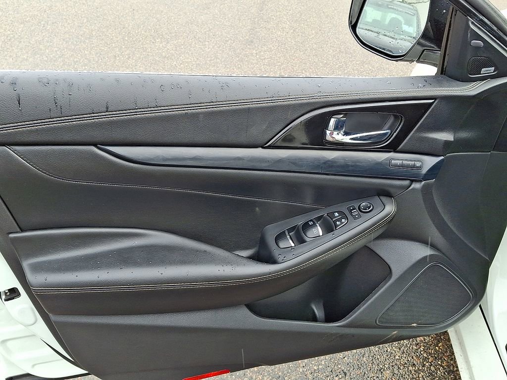 Used 2019 Nissan Maxima Platinum w/ Sport Mat Group image 14