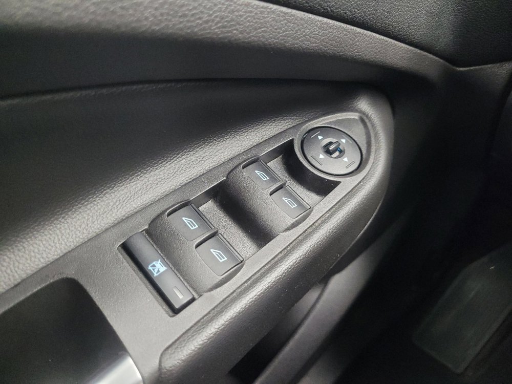 Used 2017 Ford Escape SE FWD image 27