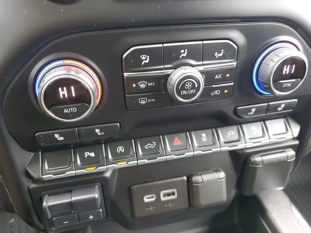 Used 2021 Chevrolet Silverado 1500 LT Trail Boss w/ Convenience Package II AWD/4WD image 18