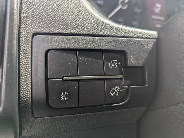 Used 2025 RAM ProMaster 2500 w/ Convenience Group FWD image 14