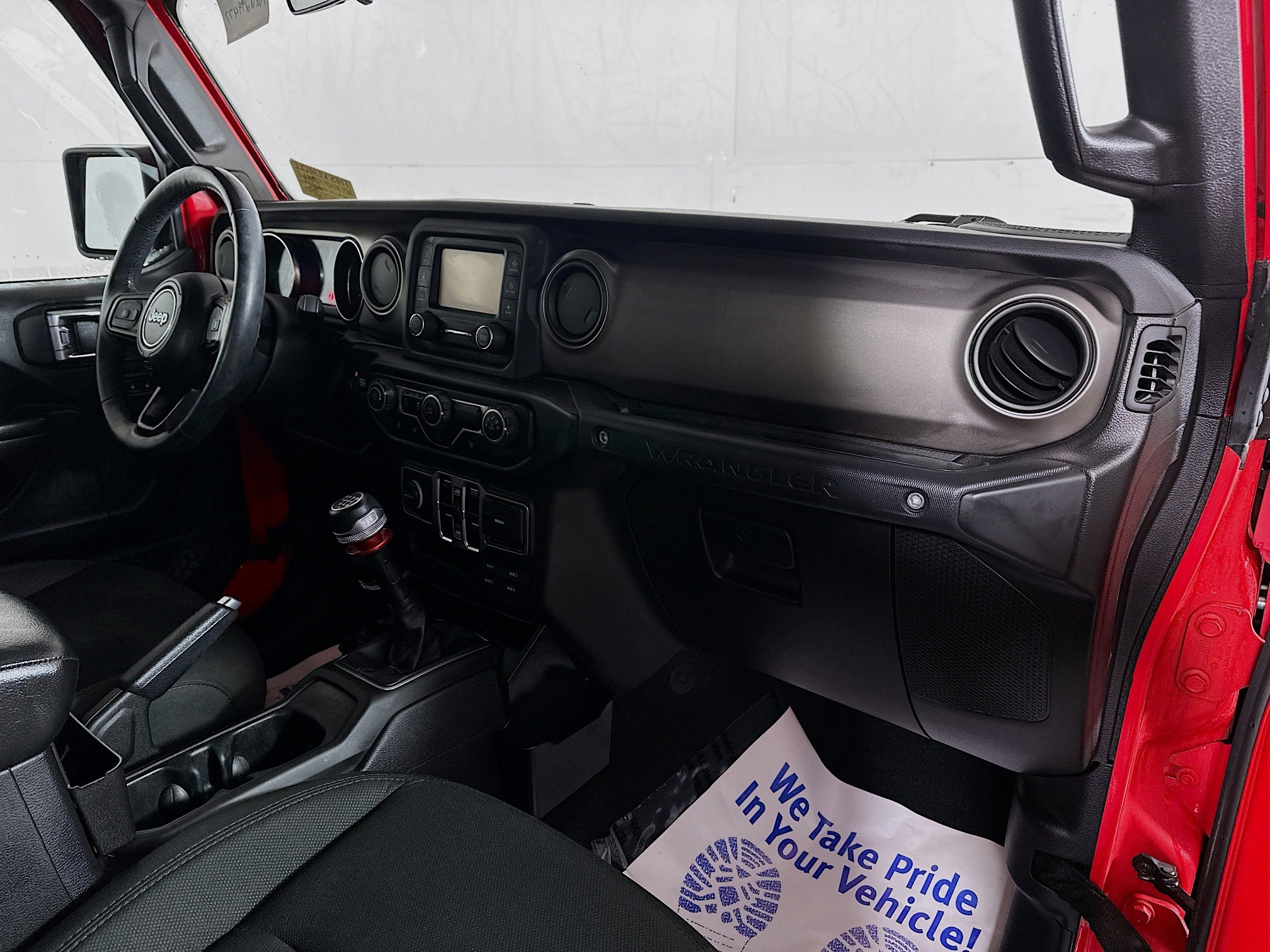 Used 2018 Jeep Wrangler Unlimited Sport S image 26