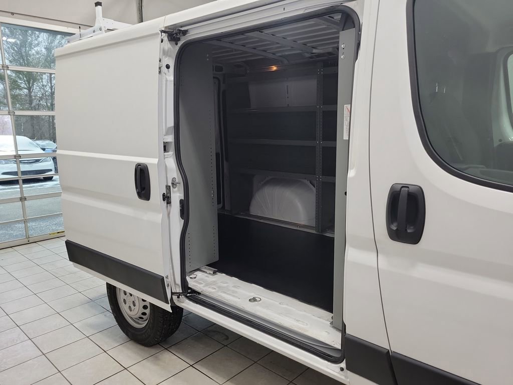 Used 2025 RAM ProMaster 1500 image 15