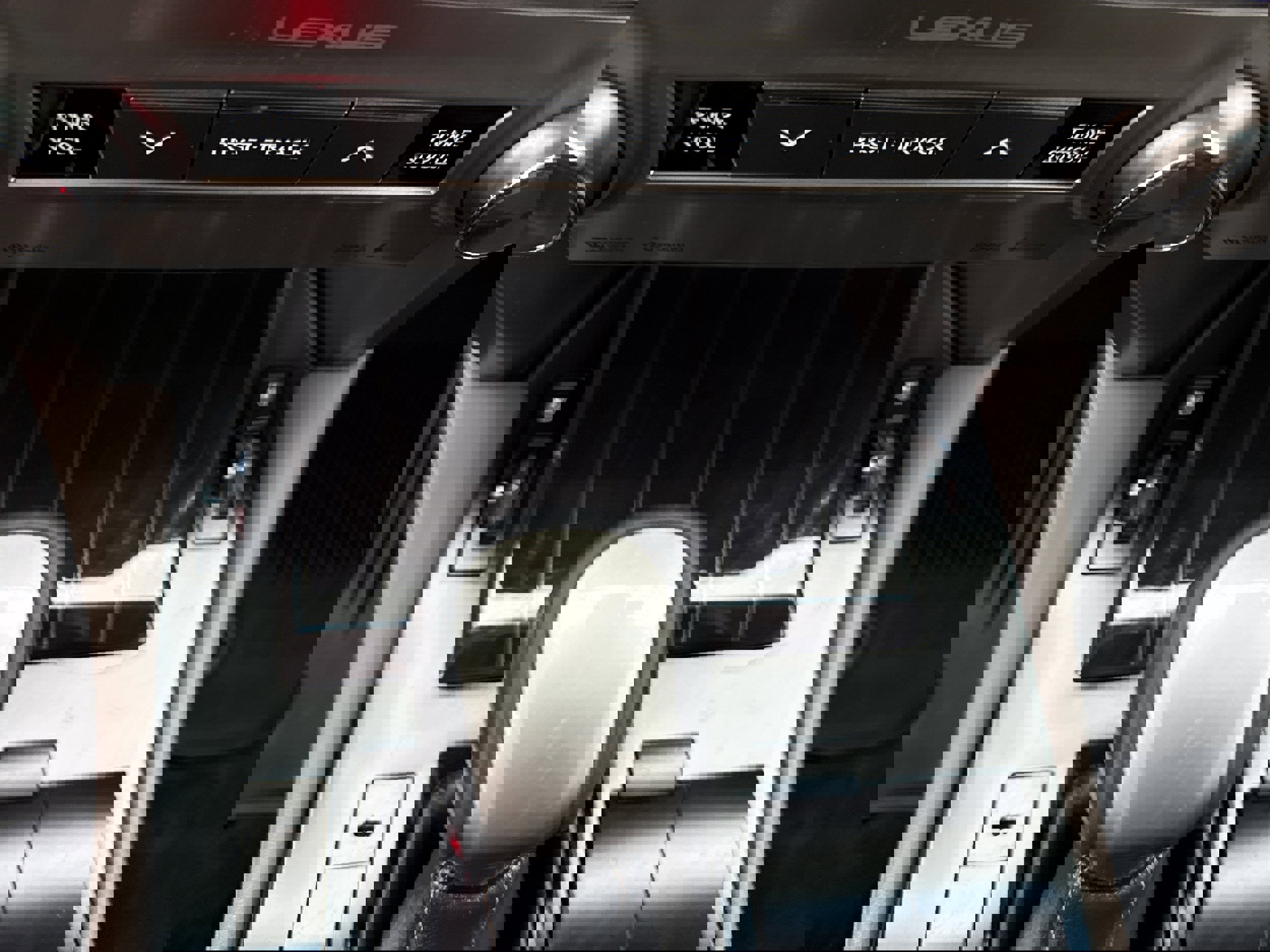 Used 2021 Lexus GX 460 Premium image 17