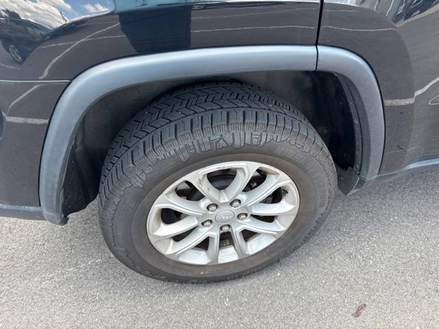 Used 2021 Jeep Grand Cherokee Laredo X AWD/4WD image 23