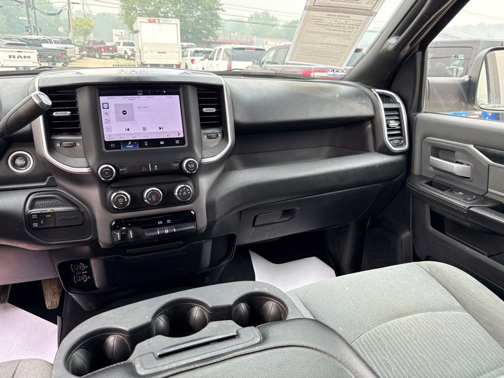 Used 2022 RAM 2500 Big Horn AWD/4WD image 11