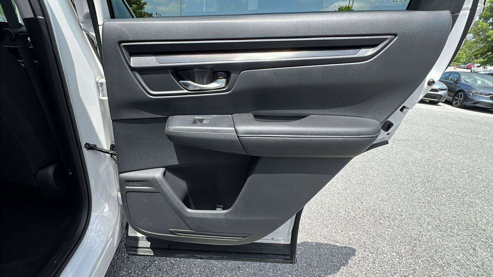 Used 2026 Honda CR-V LX image 14