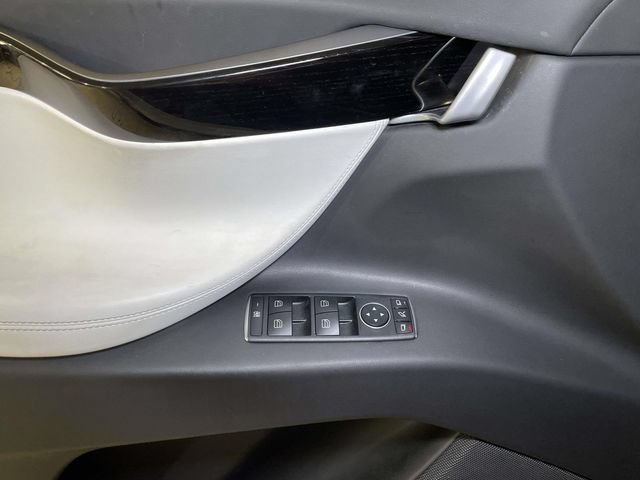 Used 2020 Tesla Model X Long Range AWD/4WD image 40