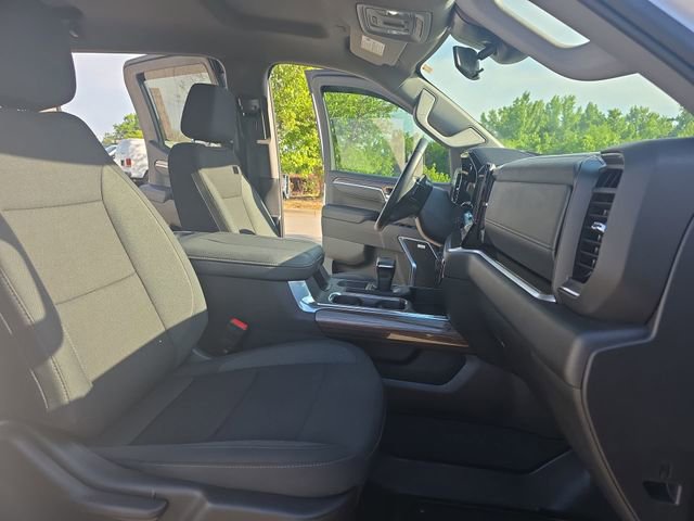 Used 2025 Chevrolet Silverado 1500 RST w/ Convenience Package II AWD/4WD image 11